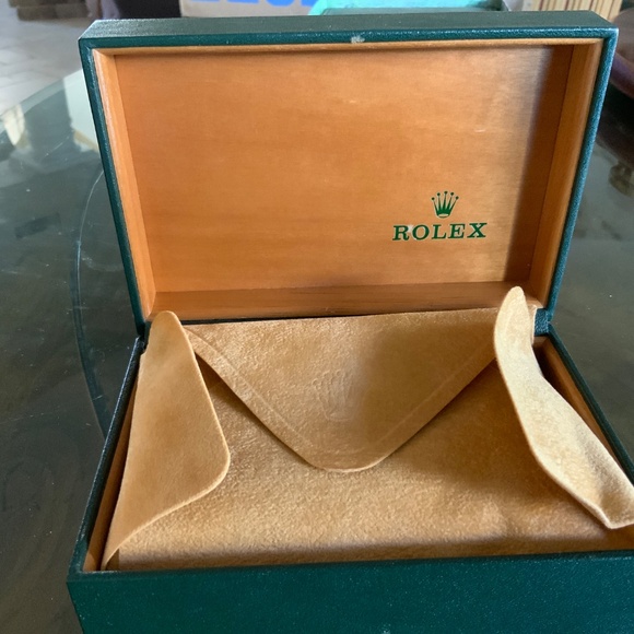 Rolex Box - Picture 2 of 4